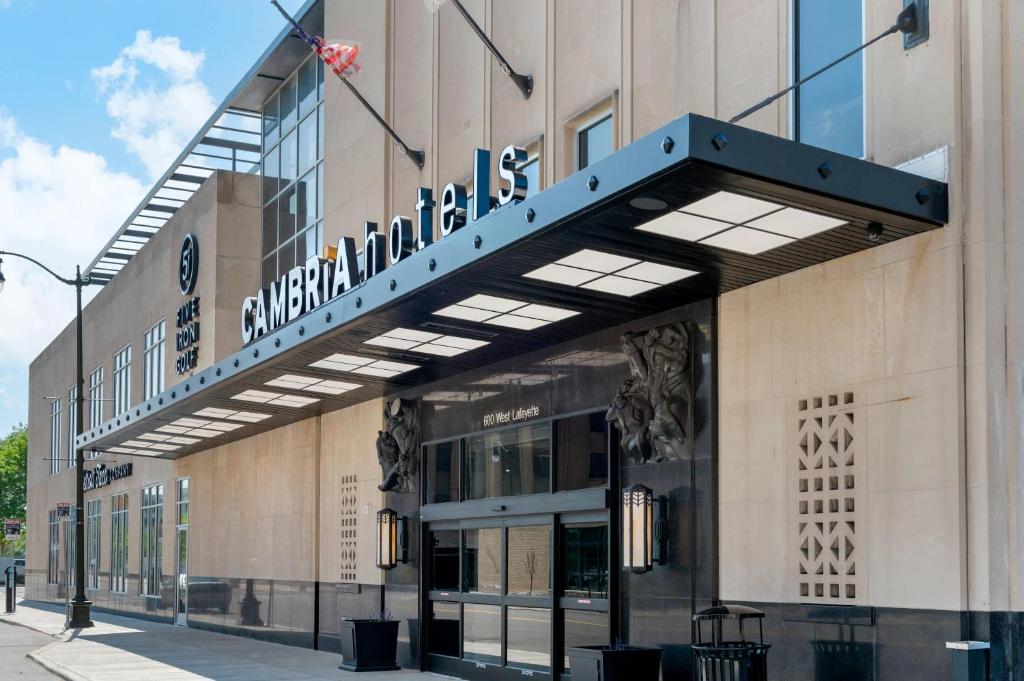 Cambria Hotel Detroit Downtown hotel package